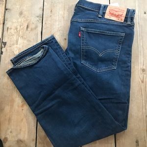 Levi’s 541 Zipper Fly W38 L30 Dark Wash Jeans